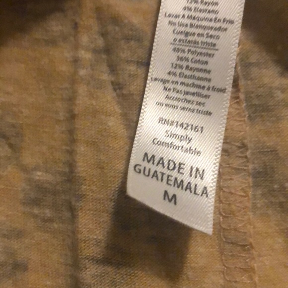 Lularoe cute little top with leggings - Picture 3 of 4